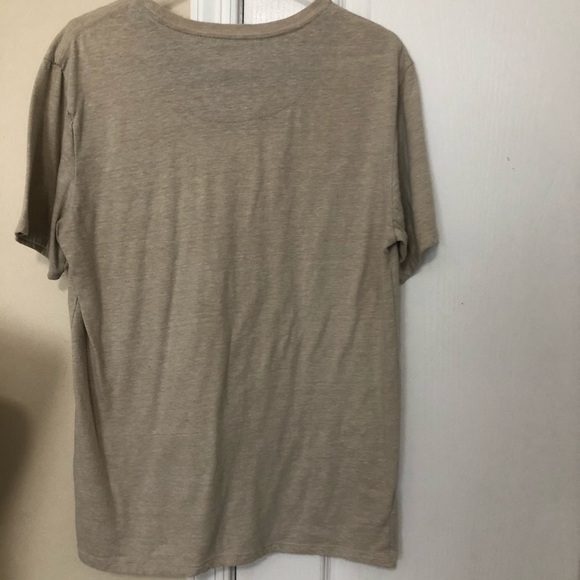 On The BYAS Tee with Pocket - Picture 5 of 5